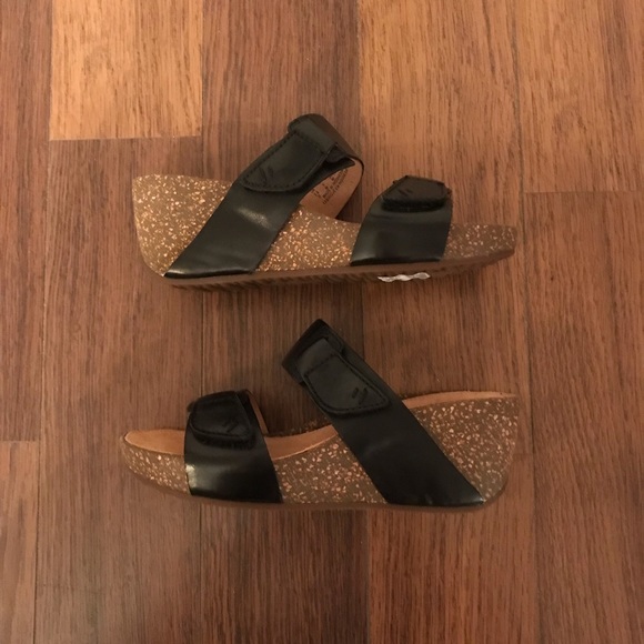 Brand new Clarks sandals - Picture 1 of 10